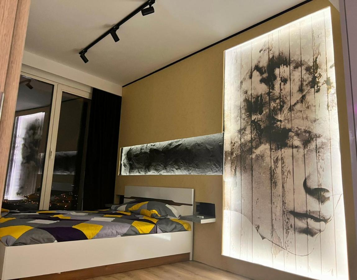 Alfred Sky Smart Apartment 29Th Spa Included 斯科普里 外观 照片